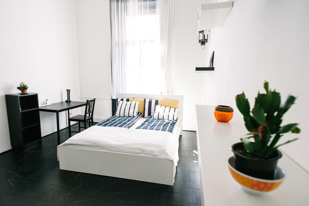 d.Five Stylish Apartment on Váci Street Budapeste Exterior foto