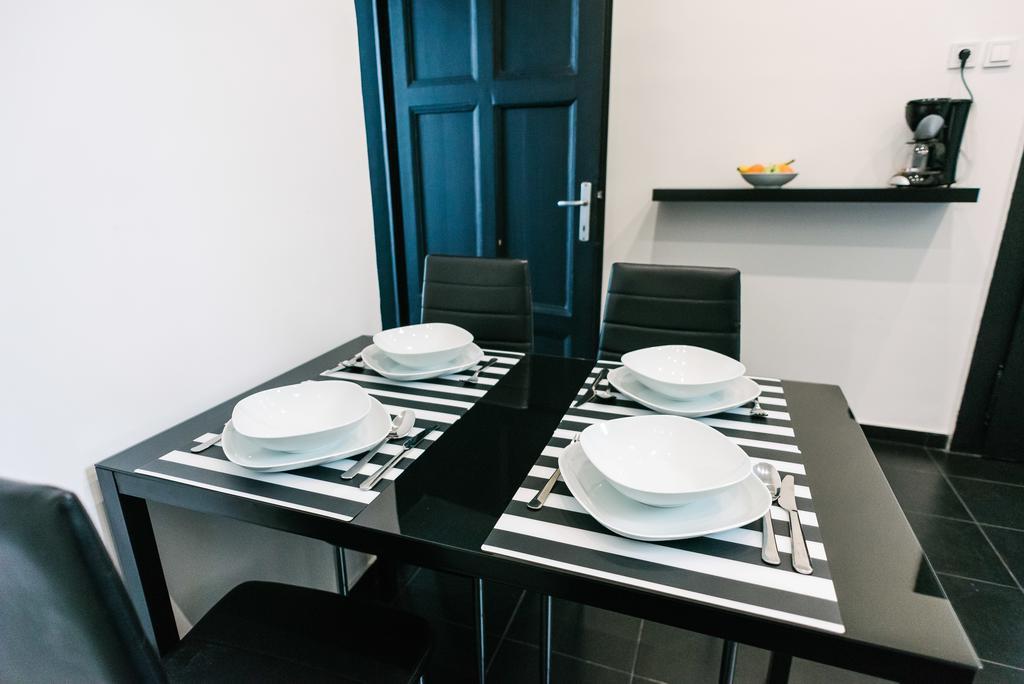 d.Five Stylish Apartment on Váci Street Budapeste Exterior foto