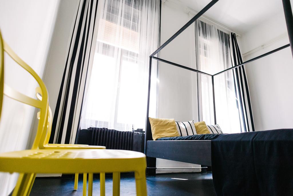 d.Five Stylish Apartment on Váci Street Budapeste Exterior foto